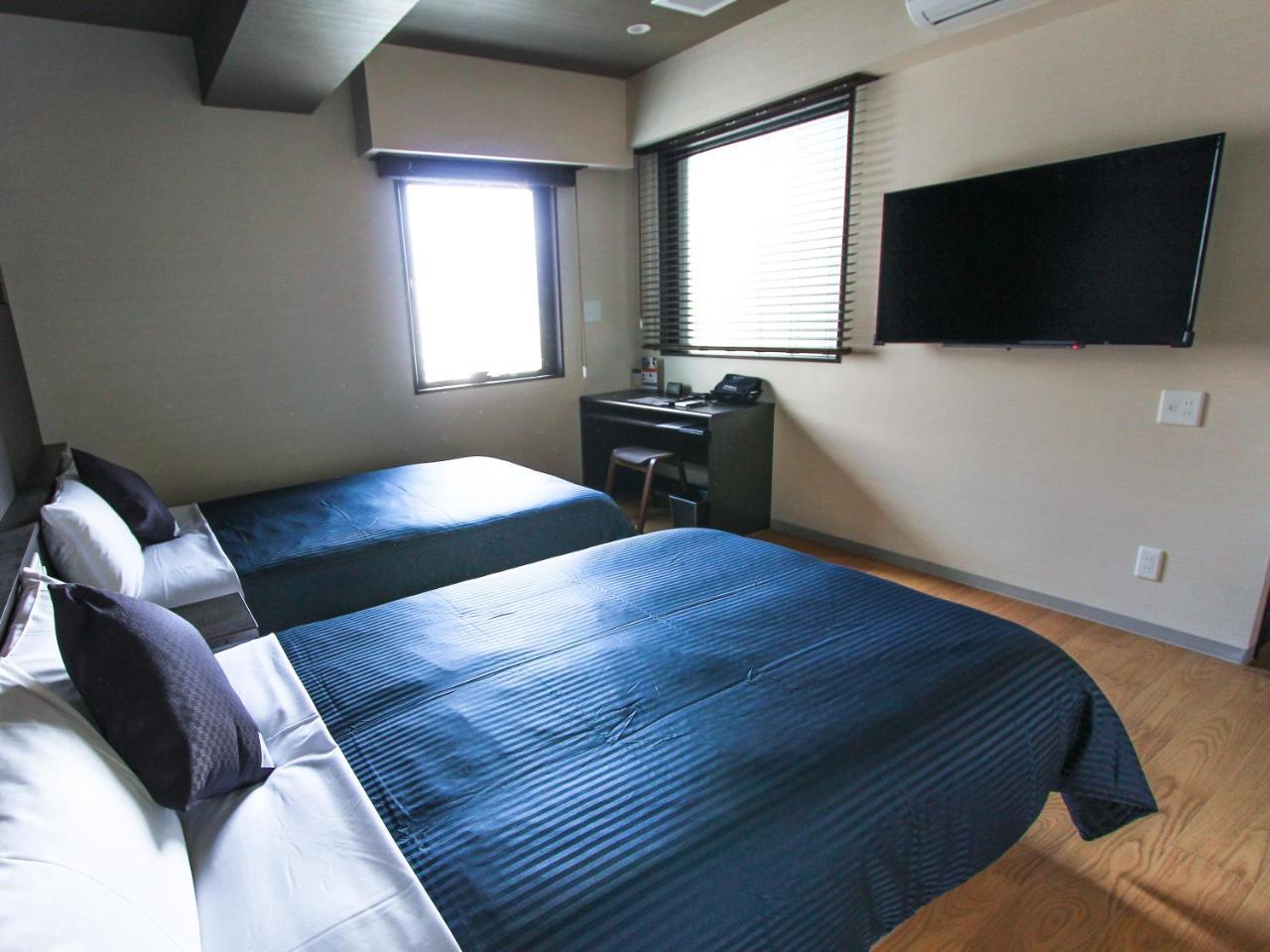 Hotel Livemax Premium Himejieki-Minami Buitenkant foto